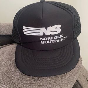 Never worn vintage hat